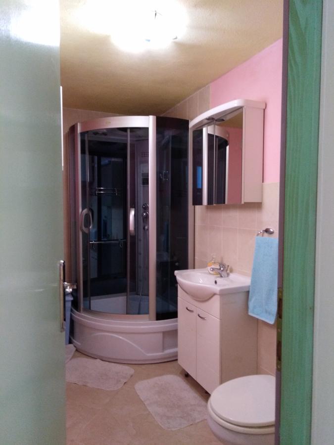 Apartment Ruza Сали Екстериор снимка